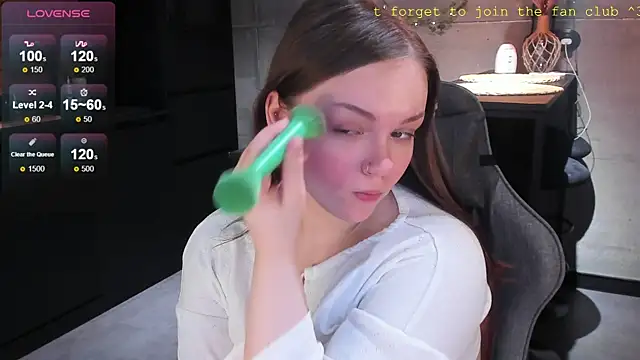 EvaBae online show from January 2025 01:41:02 PM