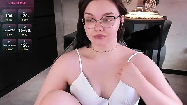 EvaBae online show from March 2025 11:50:02 AM