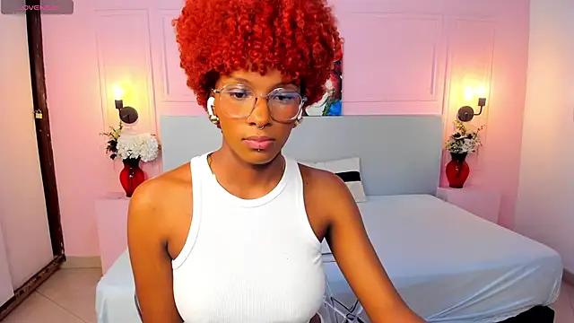 LiannaDixon online show from February 2025 01:09:02 PM