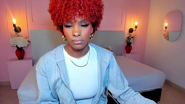 LiannaDixon online show from February 2025 12:26:02 PM