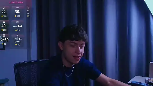 Snapshot of Ares_Dickson chatting on October 2025 02:34:01 AM Ares Dickson online show from October 2025 02:34:01 AM