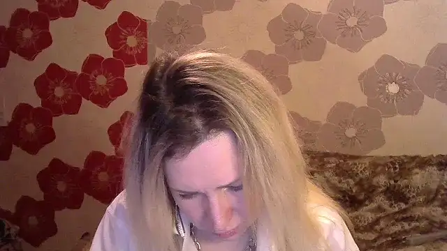 Queen Daenerys online show from December 2024 10:47:02 PM