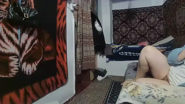 Snapshot of NataliiaRosa54 chatting on March 2025 06:40:02 PM NataliiaRosa54 online show from March 2025 06:40:02 PM