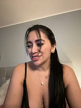 Snapshot of tamara_jay chatting on January 2025 02:44:02 AM tamara jay online show from January 2025 02:44:02 AM