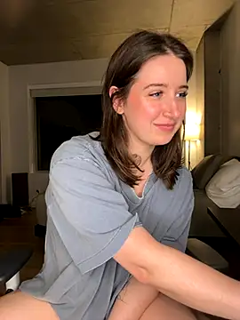 Snapshot of nerdynina chatting on October 2025 01:39:01 AM nerdynina online show from October 2025 01:39:01 AM