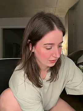 Snapshot of nerdynina chatting on November 2025 12:44:01 AM nerdynina online show from November 2025 12:44:01 AM