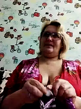 Snapshot of Forest-Lady chatting on December 2024 04:05:02 PM Forest-Lady online show from December 2024 04:05:02 PM