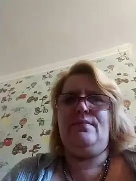 Snapshot of Forest-Lady chatting on February 2025 11:44:02 AM Forest-Lady online show from February 2025 11:44:02 AM