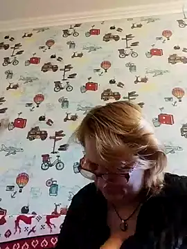 Snapshot of Forest-Lady chatting on March 2025 01:29:02 PM Forest-Lady online show from March 2025 01:29:02 PM