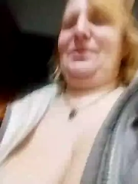 Snapshot of Forest-Lady chatting on March 2025 10:43:01 PM Forest-Lady online show from March 2025 10:43:01 PM