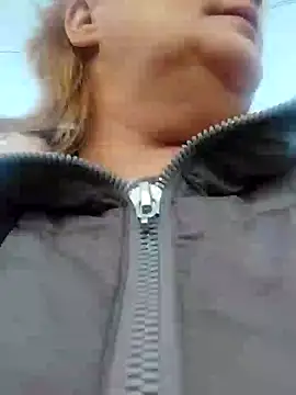 Snapshot of Forest-Lady chatting on March 2025 03:24:02 PM Forest-Lady online show from March 2025 03:24:02 PM