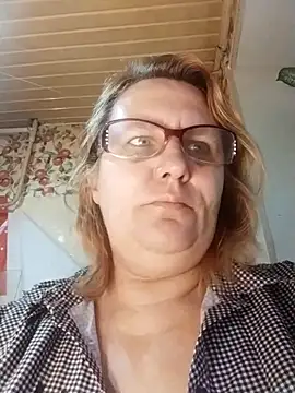 Snapshot of Forest-Lady chatting on November 2025 01:33:02 PM Forest-Lady online show from November 2025 01:33:02 PM