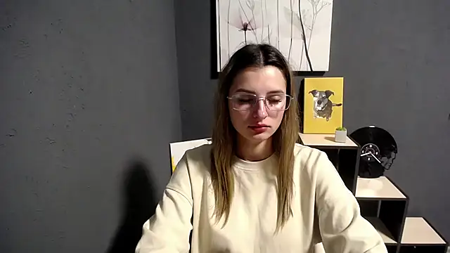 lady olivia  online show from October 2025 03:29:01 PM