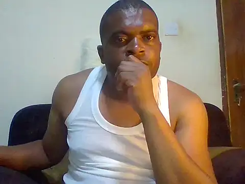 lui cuuty online show from October 2025 06:25:02 PM