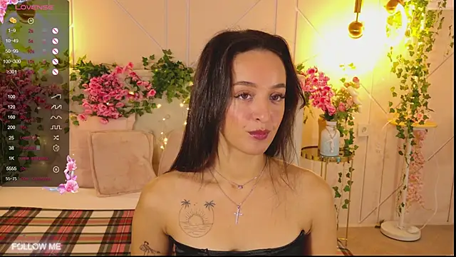 Lolly Neal online show from October 2025 05:08:01 AM