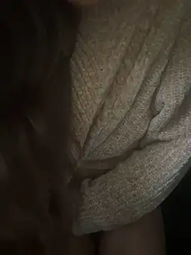 Snapshot of amy_gata chatting on November 2025 08:28:02 AM amy gata online show from November 2025 08:28:02 AM