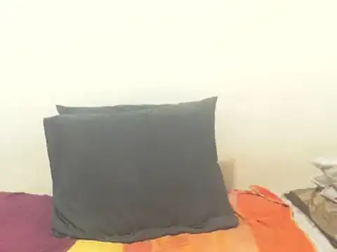 Snapshot of chOcOlaticOs chatting on February 2025 09:12:01 PM chOcOlaticOs online show from February 2025 09:12:01 PM