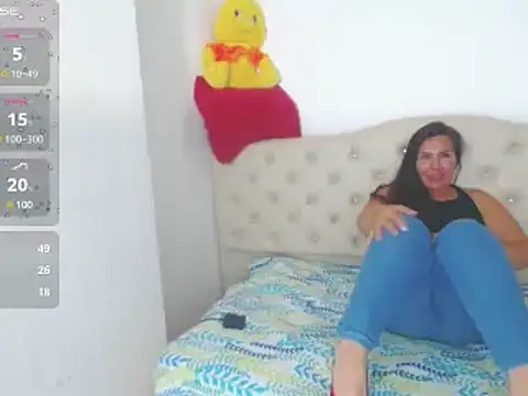 evelyn mature19 online show from January 2025 04:41:01 AM