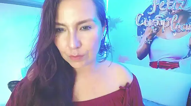 evelyn mature19 online show from February 2025 10:37:01 PM