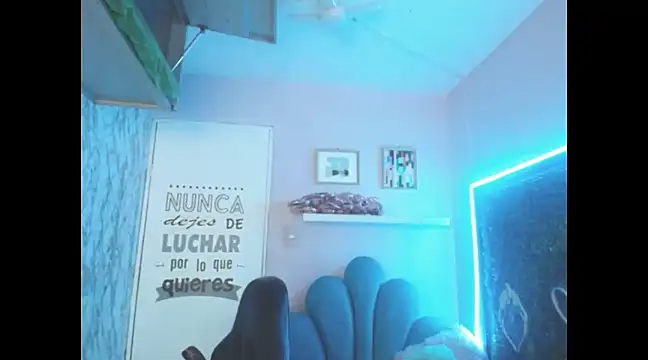 evelyn mature19 online show from February 2025 10:09:02 PM