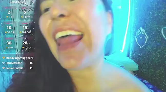 evelyn mature19 online show from March 2025 01:11:01 AM