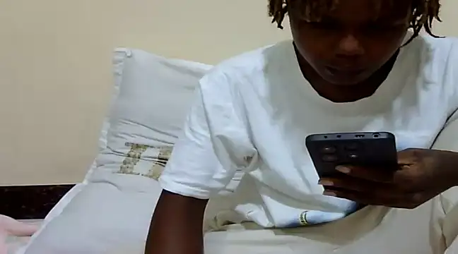 Sexy kienyeji online show from February 2025 05:46:01 PM