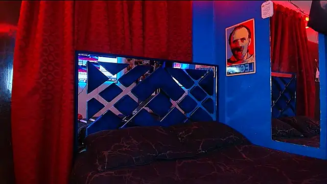 Snapshot of Luke_Howland chatting on October 2025 11:25:02 PM Luke Howland online show from October 2025 11:25:02 PM