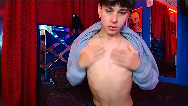 Snapshot of Luke_Howland chatting on October 2025 12:00:01 AM Luke Howland online show from October 2025 12:00:01 AM