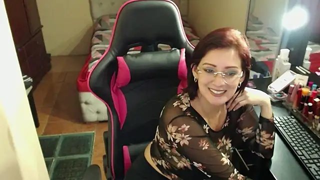 Snapshot of Carol_Scottt chatting on December 2024 02:23:01 AM Carol Scottt online show from December 2024 02:23:01 AM