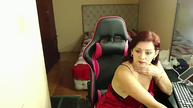 Snapshot of Carol_Scottt chatting on December 2024 11:39:02 AM Carol Scottt online show from December 2024 11:39:02 AM
