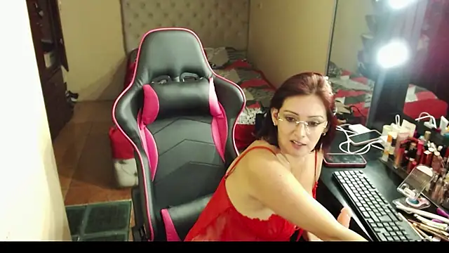 Snapshot of Carol_Scottt chatting on December 2024 03:26:02 AM Carol Scottt online show from December 2024 03:26:02 AM