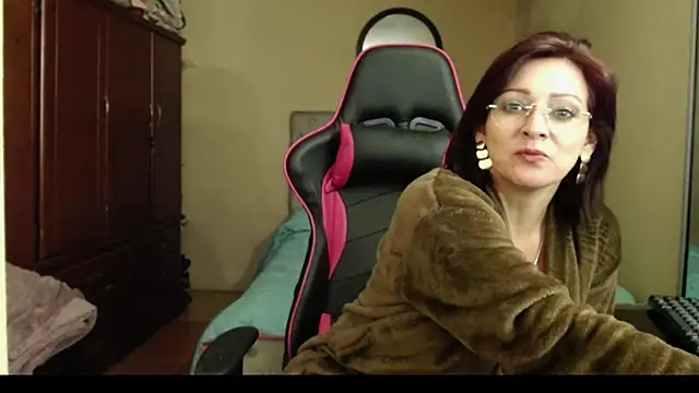 Snapshot of Carol_Scottt chatting on January 2025 11:35:01 PM Carol Scottt online show from January 2025 11:35:01 PM