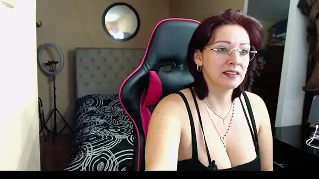 Snapshot of Carol_Scottt chatting on March 2025 10:26:02 AM Carol Scottt online show from March 2025 10:26:02 AM