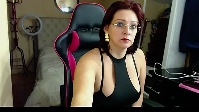 Snapshot of Carol_Scottt chatting on March 2025 04:42:02 PM Carol Scottt online show from March 2025 04:42:02 PM