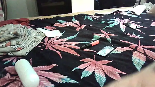 Snapshot of --D-a-D-D-y- chatting on February 2025 09:15:02 PM --D-a-D-D-y- online show from February 2025 09:15:02 PM