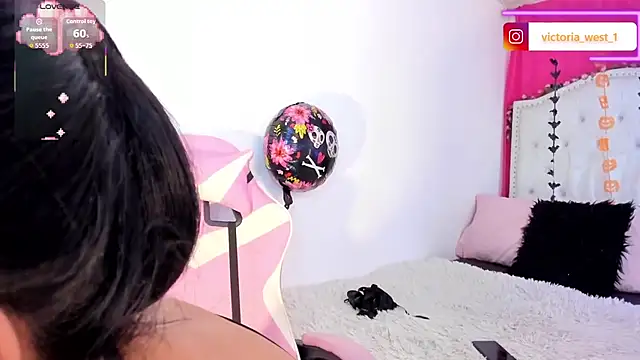 Victoria west online show from October 2025 12:37:02 PM