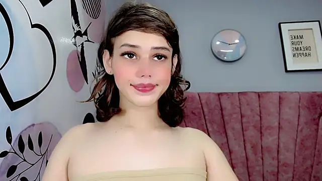 ValeriaAguilar online show from December 2024 02:28:01 PM