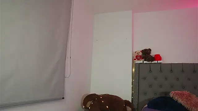 Snapshot of Tiana_sanders chatting on November 2025 02:11:02 AM Tiana sanders online show from November 2025 02:11:02 AM