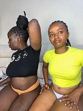 Doublefreaks online show from October 2025 09:58:02 PM