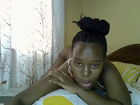 Oliviia  online show from January 2025 09:39:02 AM