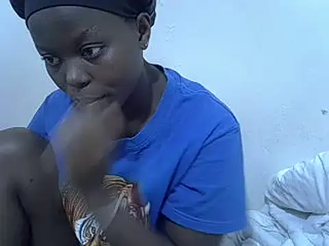 ebony curvedass online show from February 2025 02:02:01 PM