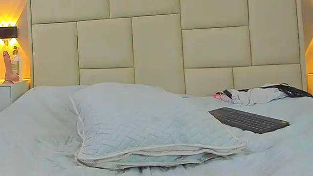 angel adamx online show from March 2025 09:52:02 AM