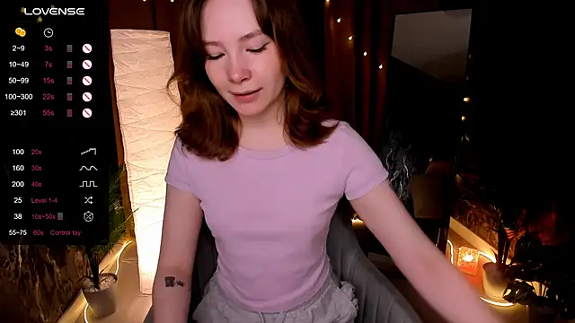 Snapshot of LanaBlu_ chatting on October 2025 05:16:01 AM LanaBlu online show from October 2025 05:16:01 AM