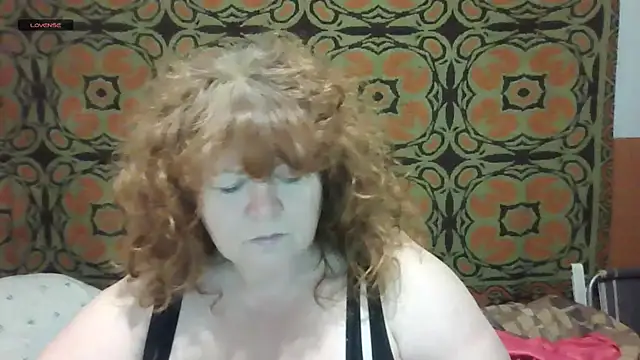 RoseRed69 online show from October 2025 12:22:02 AM