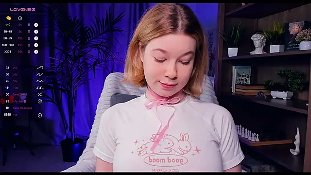 PollyHathor online show from January 2025 09:32:01 PM