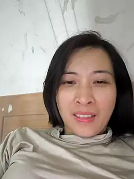 Snapshot of Sweets24 chatting on December 2024 01:11:02 PM Sweets24 online show from December 2024 01:11:02 PM