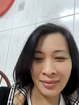 Snapshot of Sweets24 chatting on January 2025 01:45:02 PM Sweets24 online show from January 2025 01:45:02 PM