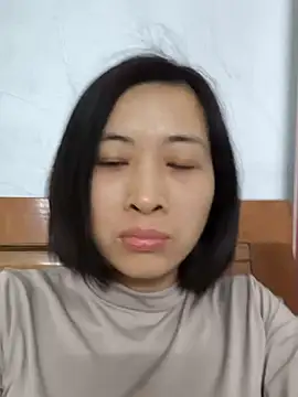 Snapshot of Sweets24 chatting on January 2025 11:39:02 PM Sweets24 online show from January 2025 11:39:02 PM