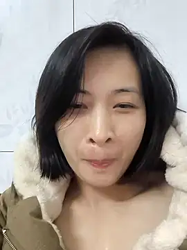 Snapshot of Sweets24 chatting on January 2025 01:37:02 PM Sweets24 online show from January 2025 01:37:02 PM