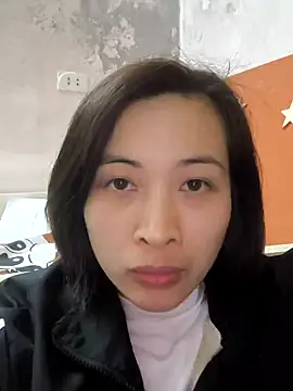 Snapshot of Sweets24 chatting on February 2025 12:59:01 PM Sweets24 online show from February 2025 12:59:01 PM